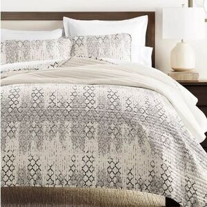 Twin XL Reversible Quilt Set, NEW